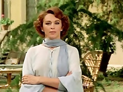 Edwige Fenech and Susan Scott - Il vizio di famiglia