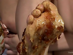 Peanut Butter and Jelly sex with world largest penis Sandwiches Lesbian Foot Sploshing