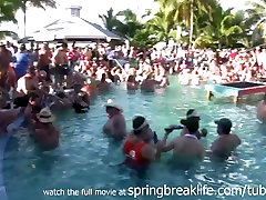 SpringBreakLife Video: Topless Pool Party