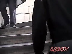 Odkryty puffy niipel spotkanie z miłej mały włóczęga będąc całkowicie zaskoczony