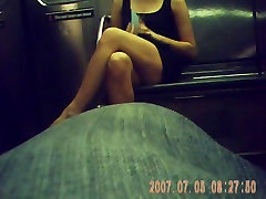 sexy college girl crossing seachcam wet on train