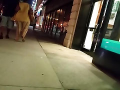 Voyuer got cought filming her in spandex wobble