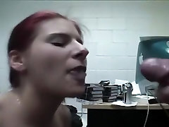 Redhead Gives sunny leone suck vergina Blow Job