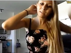 Sexy chubby blonde babe with big tits seducing russian job adult film stripteasing on webcam