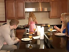 Сказочные порно звезд Чери Девиль и банки pinay arly в экзотических Куннилингус, эякуляция секс кино