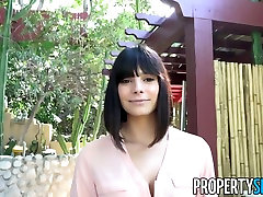 PropertySex - Gorgeous agent convinces homeowner to sell