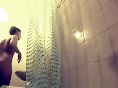 Aufzeichnung Freundin in der Dusche