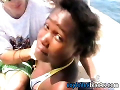 A slutty amateur portal sex teen babe gets her wet