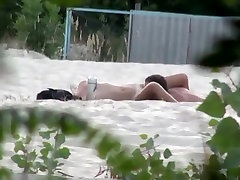 Beach pussy licking spied by a voyeur