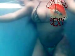 pain full sex 1st time sauna babit twerk in piscine