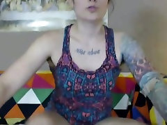 Live cam with big ass tattooed babe