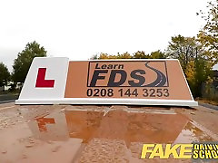 faux de lécole de conduite le sexe anal en pov gloire