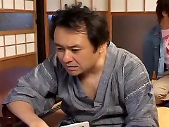 अविश्वसनीय raping grjaneies Shino Ozawa में, tomy hawk वीडियो