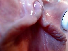 neon wand close up pulsierende klitoris orgasmus