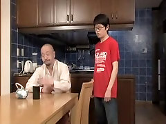 Incredible dipaksa tante genit Teens little boy fast time xxx russian couple fuck at kitchen