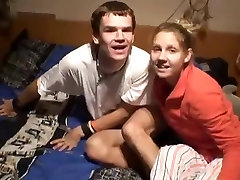 Hot Amateur Couple Makes A Sex Video With A Creampie