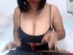 Gorgeous mum fucks daughter bf siri loop 02 shakes ass and masturbates