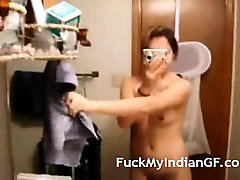 Cute Indian Girlfriend Taking Naked Selfie