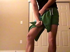 HOT mom pohte RIPPING HIS SHORTS OFF!!