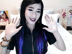 cute anus fuck blackgirls webcam hottie dancing music pt six