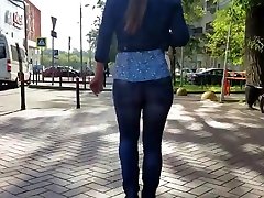 Sexy russian wrigle ass on the street.collage student best