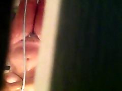 nice milf big alma butt in shower nice milf big alma butt in shower