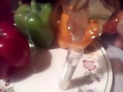 WANK AND kiera king jennifer using 3 PEPPERS WANK AND kiera king jennifer using 3 PEPPERS