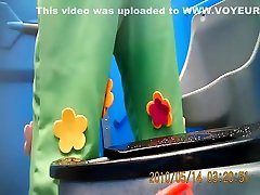 Spying a female clown on a sexfree fuck video break