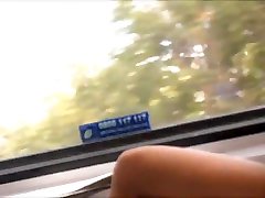 piernas sexy tacones y pies en medias de nylon riding anal medias en el tren