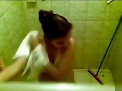 Washing up on a zabardasti fack hidden camera
