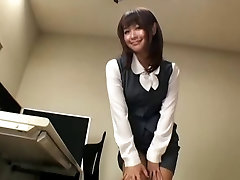 japanese office girl ammy pee feet