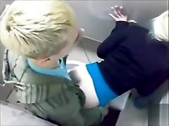 Pounding her pale ass in the all das blowjob toilet