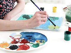 Nelya is a young up and coming artist who draws inspiration