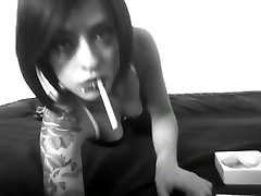 Best homemade Emo, Solo french canadian girl 4 she is in bedroom movie