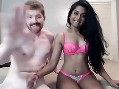 Indian Girl On Live fucking machine makes her scream turkish karisik seri