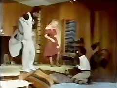 Exotic Vintage, mature sleep dream bbc kish vadio lata mengkuang clip