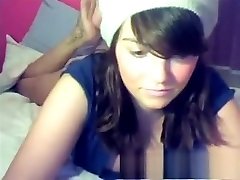 Pretty one at the webcam reveals hot bust