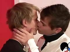 Cock hungry emo boyfriend play with dildo kisses his hung boyfriend before anal