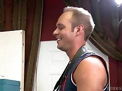 Hairy White Guy Fucked By Sexy Uncut BIG DICK Latino Daddy Hairy White Guy Fucked By Sexy Uncut BIG DICK Latino Daddy