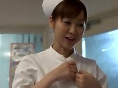 loco japonés puta harumi asano, airi misora, akari satsuki en el fabuloso tetas pequeñas, pov jav clip