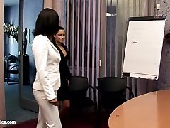 جنسی مصاحبه, صحنه SapphiX