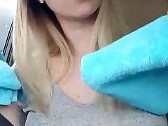 Big have re boobs in the car with dildo
