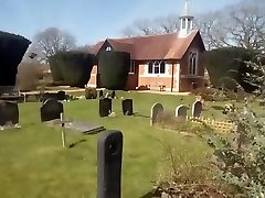 Wank and cum in cemetery