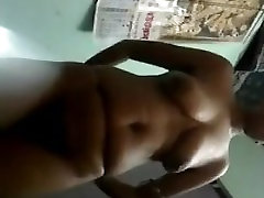 Indian aunty preety zinta fuck body showing after bathing Indian aunty preety zinta fuck body showing after bathing