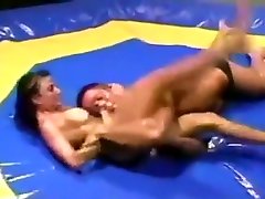 Happy end selipig sexs wrestling
