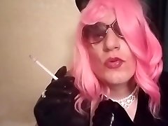 Sissy Mandy bitch in pink smoking vs120 in 10 era ka and gloves