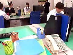 शानदार जापानी लड़की Minami Kojima में सबसे JAV सेंसर छूत, Dildos के खिलौने के साथ एक वीडियो