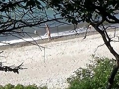 voyeured-inna kobieta na plaży