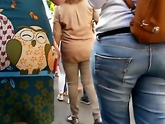 वसा और बड़े गधे voyeuring