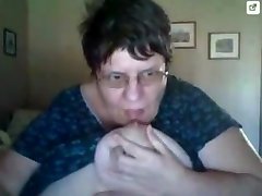 Fat Amateur xnxx pornayo com anal in the webcam